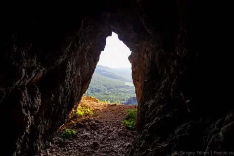 пеший поход на каменных залив