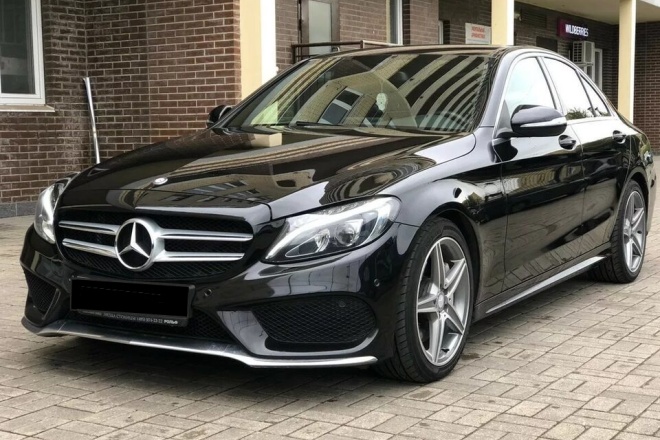 Экскурсии на MERCEDES-BENZ C250 по Сочи.